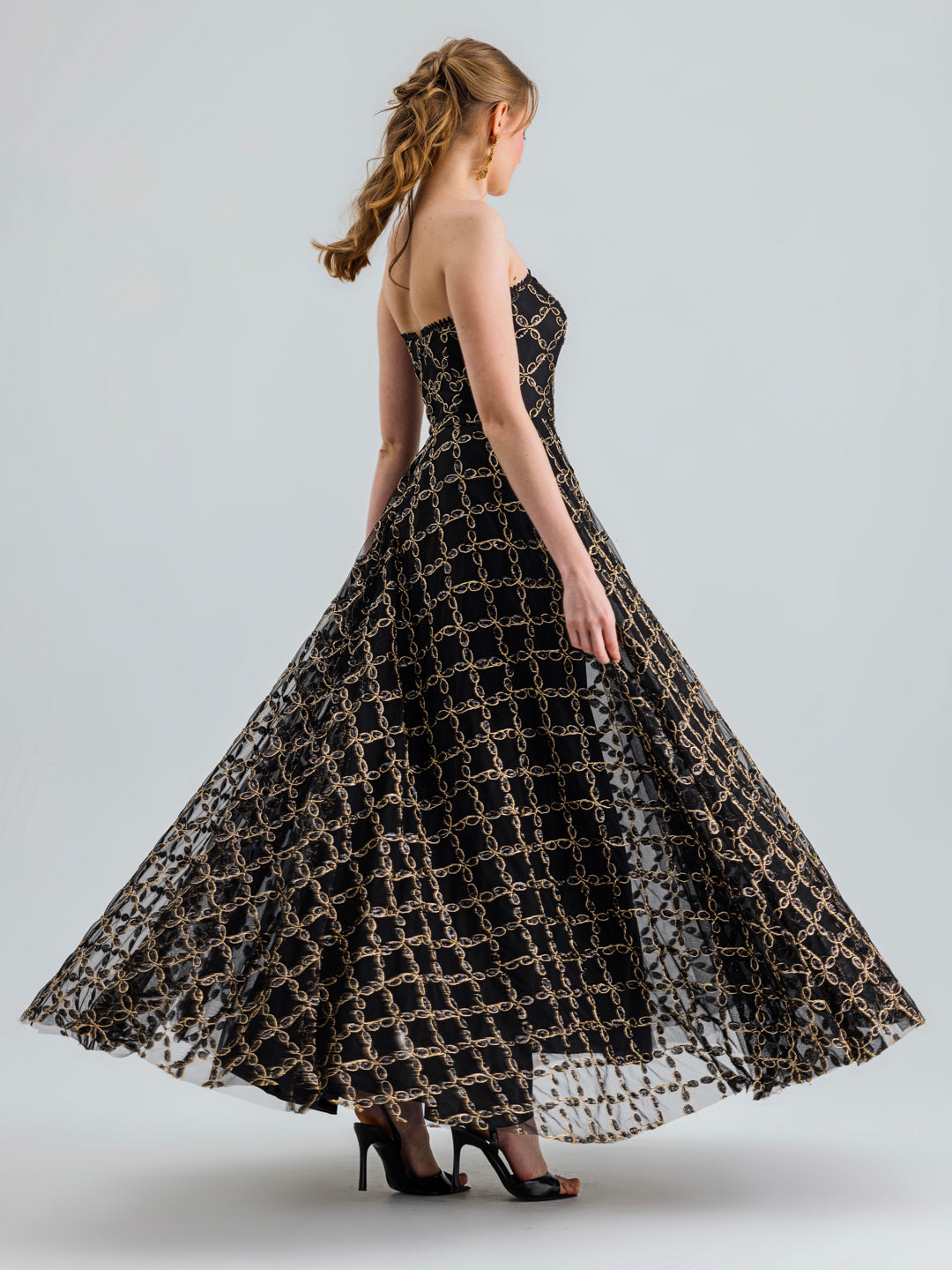 JUDITH GOWN BLACK GOLD