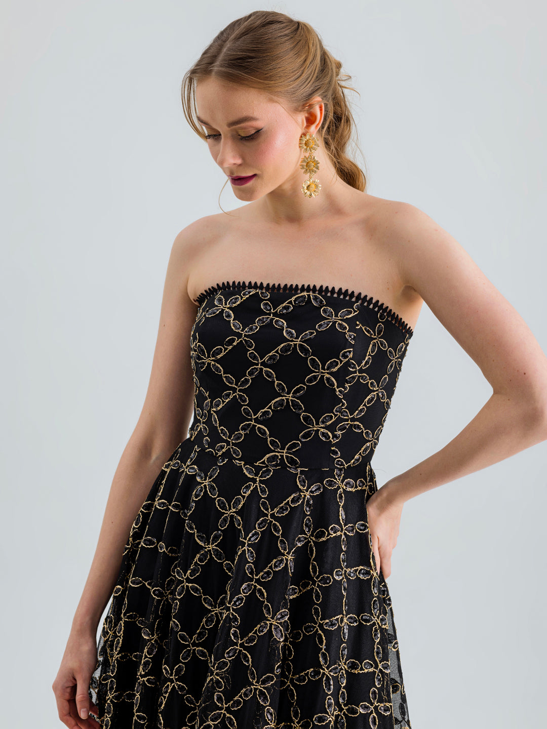 JUDITH GOWN BLACK GOLD