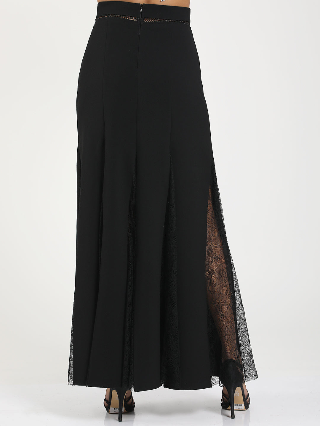 Liz Crepe Skirt Black