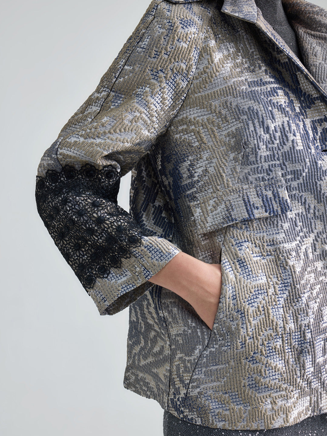 ELSYEE JACKET - GREY MULTI