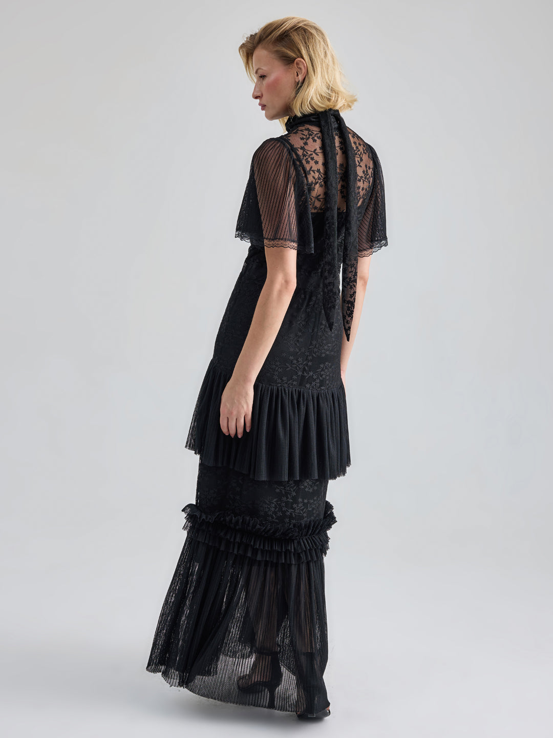 YVETTE GOWN - BLACK
