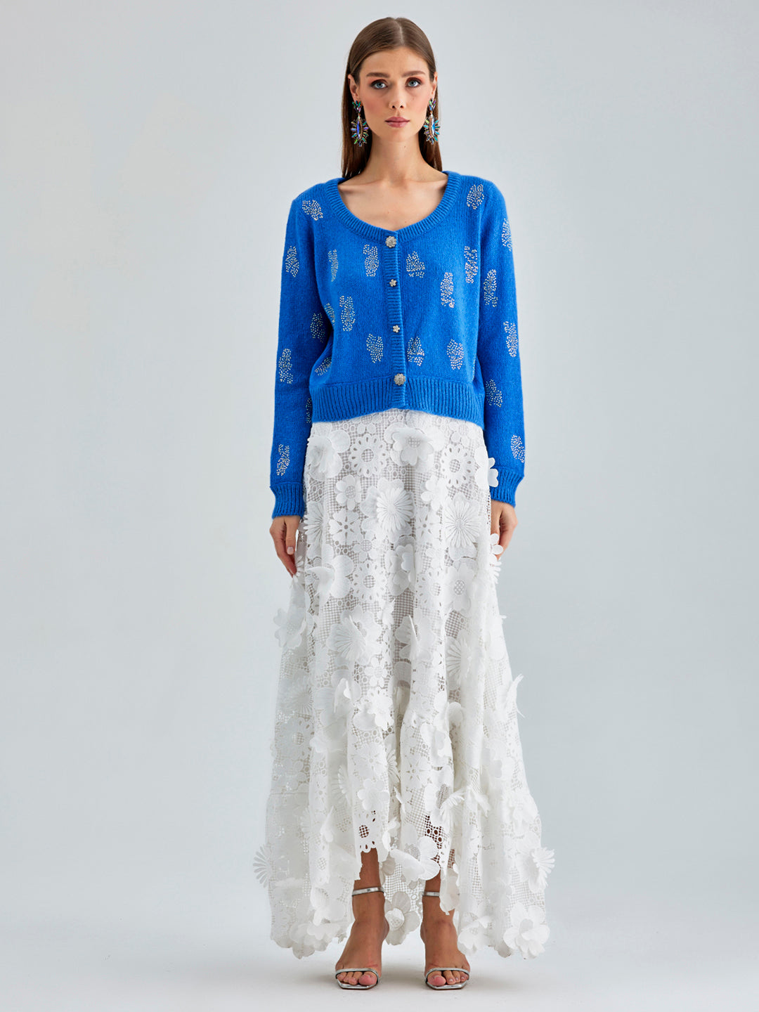 Timeless Daisy Cardigan Blue with subtle embroidery and a cozy fit, ideal for both casual and formal wear