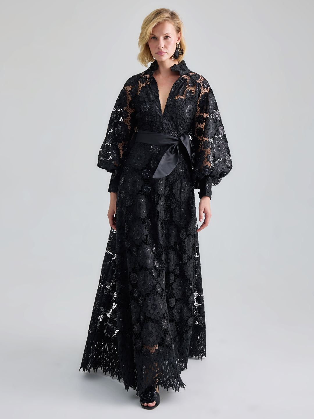 GISELLE GOWN - BLACK