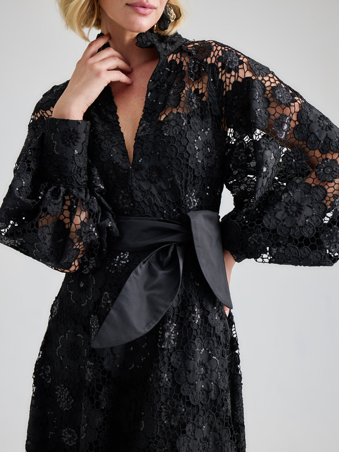 GISELLE GOWN - BLACK