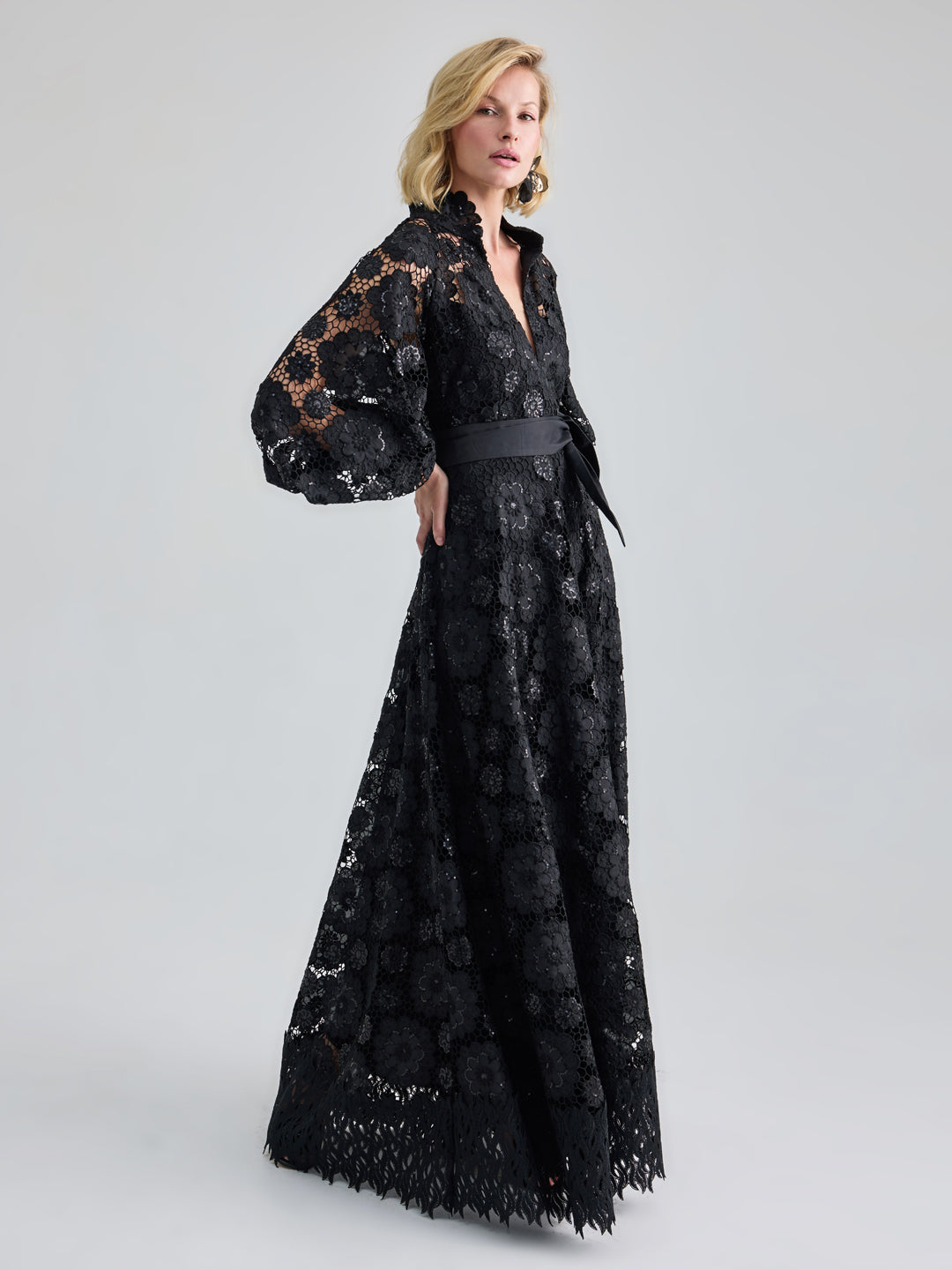 GISELLE GOWN - BLACK