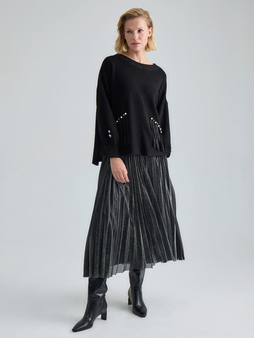 SERAPHINE PULLOVER - BLACK