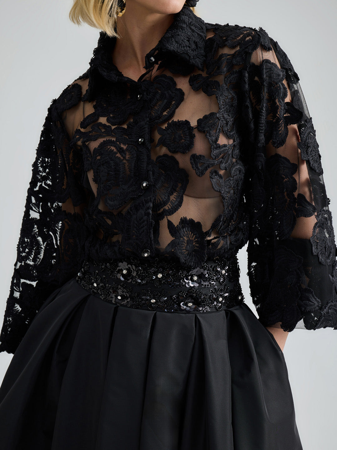 DORA BLOUSE - BLACK