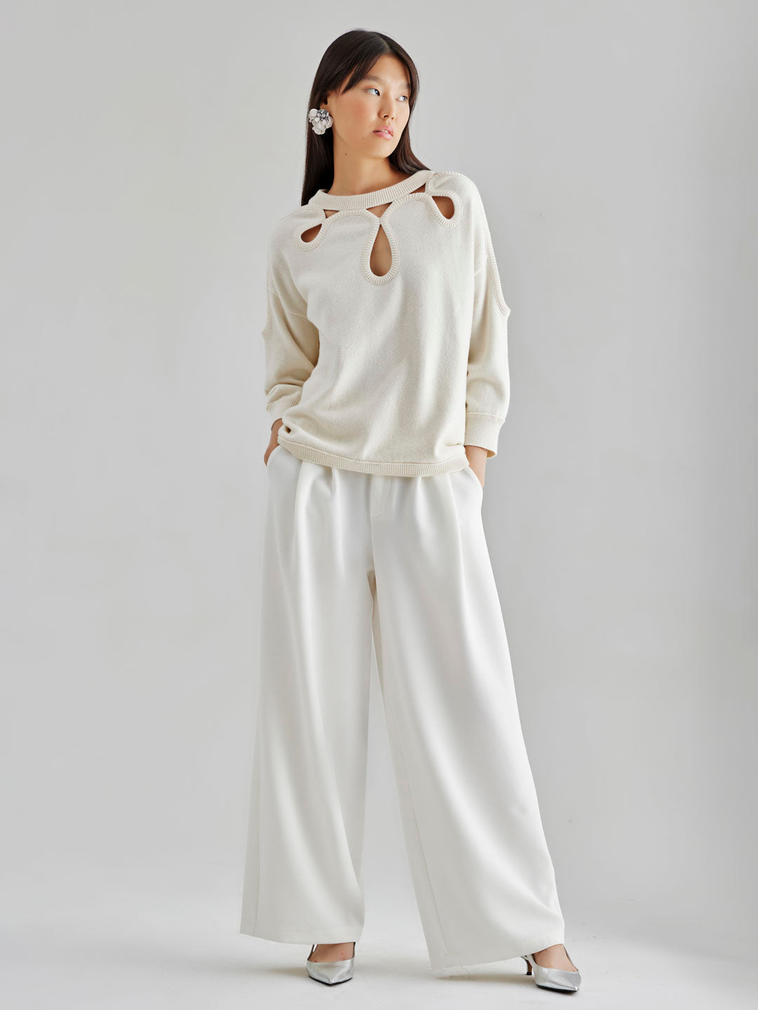 Romi Cut-Out Sweater Ivory