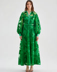 فستان صوفي مطرز بالترتر باللون الأخضر