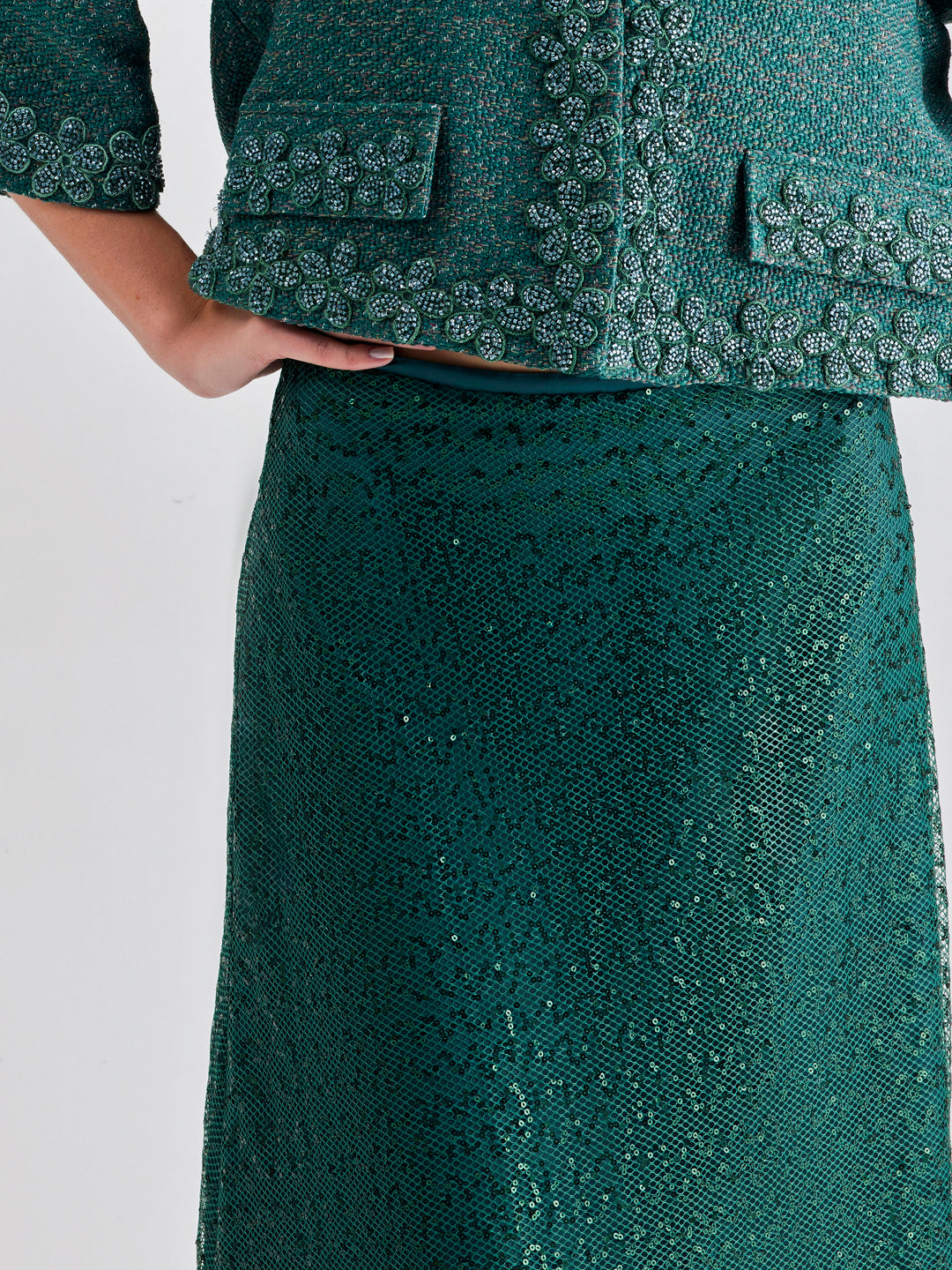 Luxurious Vera Skirt in green featuring airy tulle and smooth polyester